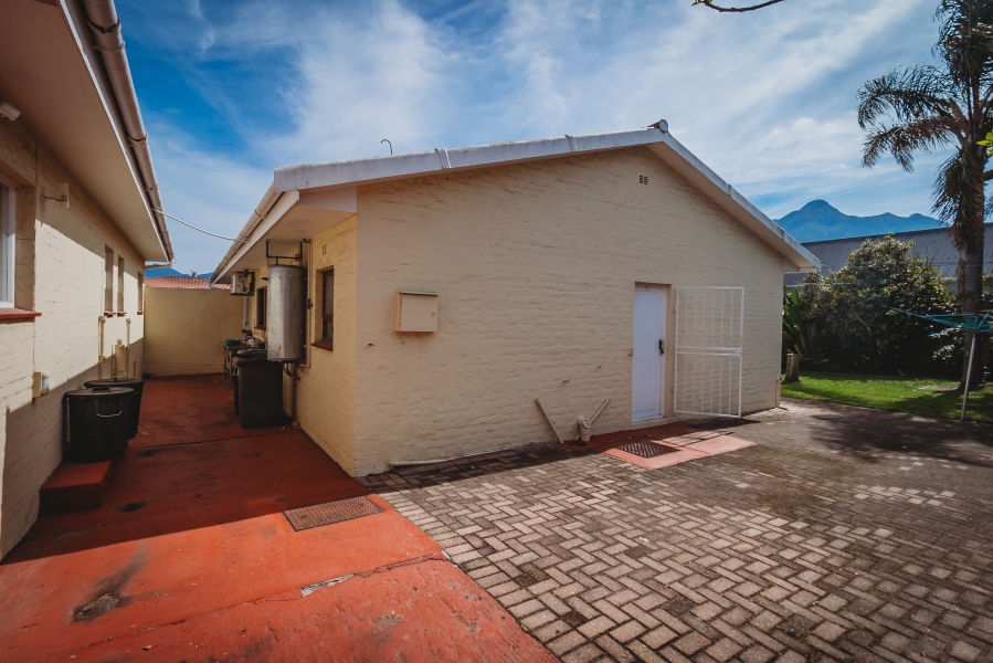 Commercial Property for Sale in Dormehls Drift Western Cape
